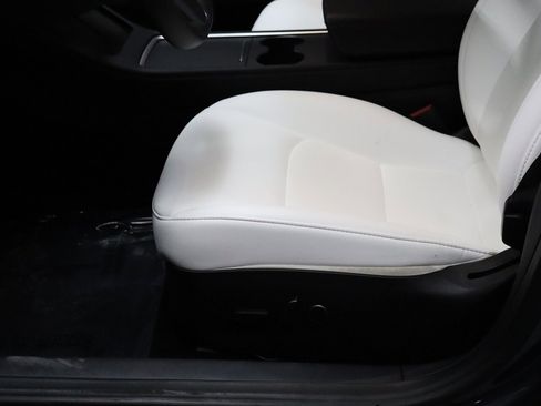 Used 2022 Tesla Model 3 image 53