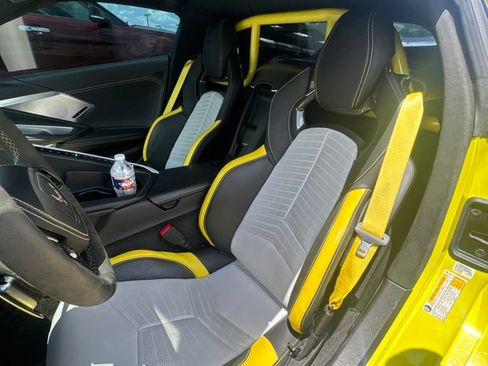 Used 2022 Chevrolet Corvette Stingray Premium Cpe RWD image 3