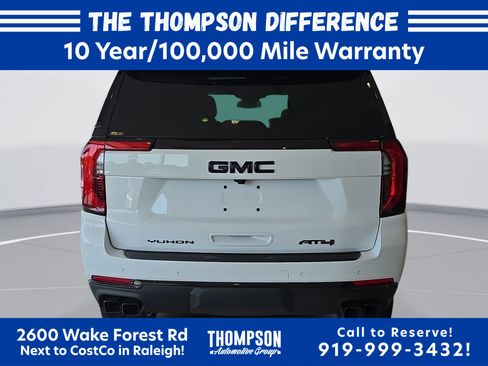 New 2026 GMC Yukon AT4 AWD/4WD image 7