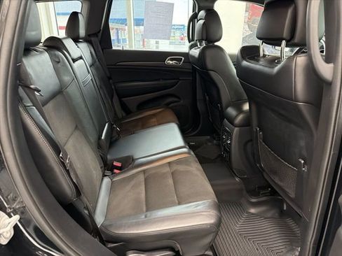 Used 2020 Jeep Grand Cherokee Altitude image 10
