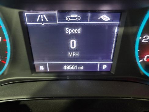 Used 2017 Chevrolet Cruze LT image 10