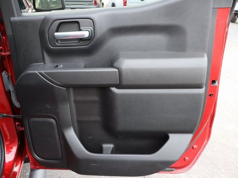 Used 2021 Chevrolet Silverado 1500 Custom Trail Boss w/ LPO, Dark Essentials Package image 24