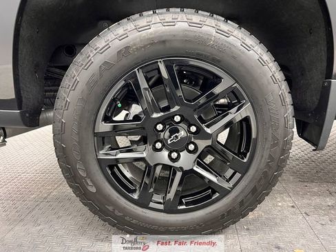 New 2026 Chevrolet Silverado 1500 Custom w/ Turbomax Blackout Package AWD/4WD image 18