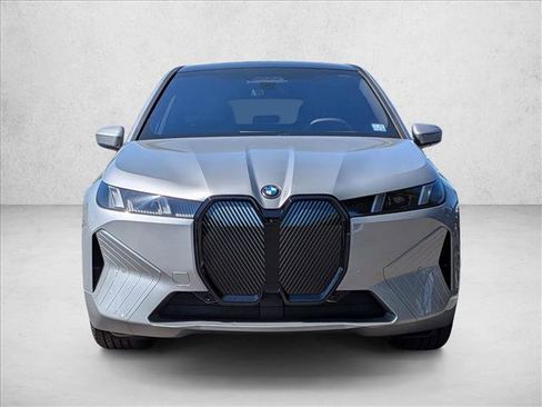 New 2026 BMW iX xDrive60 image 5