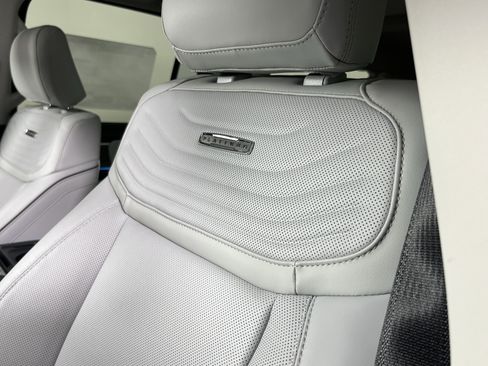 New 2025 Ford Expedition Max Platinum w/ Platinum Ultimate Package image 18