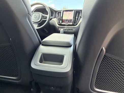 Certified 2025 Volvo XC60 B5 Plus AWD/4WD image 14