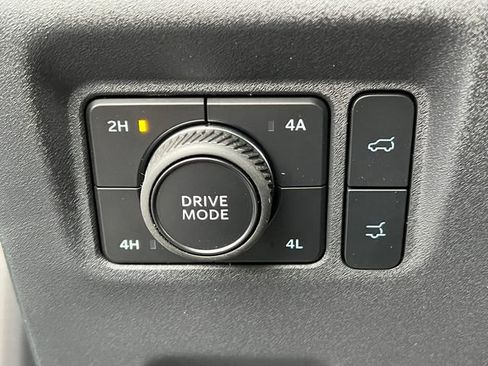 New 2026 Ford Expedition Max Active image 22