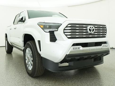 New 2026 Toyota Tacoma Limited AWD/4WD image 42