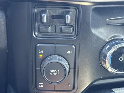 Certified 2024 Ford F250 Lariat w/ Sport Appearance Package image 28