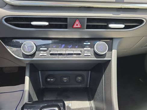 Used 2022 Hyundai Sonata SEL FWD image 25