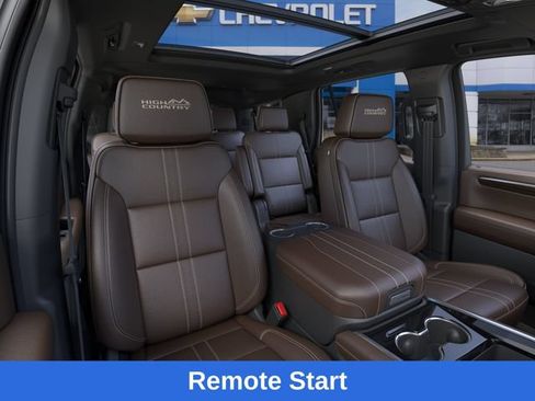 New 2026 Chevrolet Tahoe High Country w/ Sun And Tow Package AWD/4WD image 17