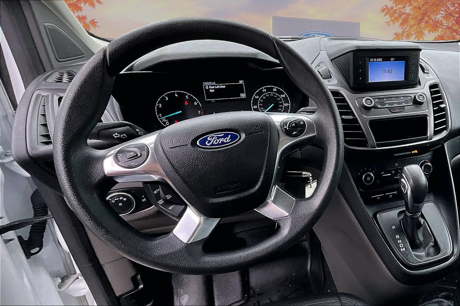 Used 2020 Ford Transit Connect XL FWD image 8