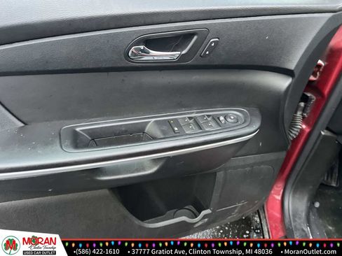 Used 2012 GMC Acadia SLE image 15