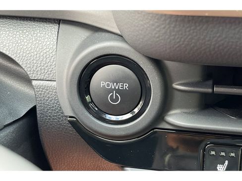 Used 2026 Toyota Crown Nightshade image 34