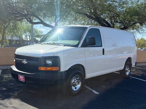 Used 2008 Chevrolet Express 3500 RWD image 1
