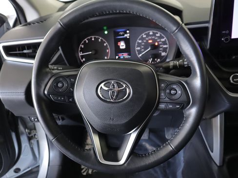 Used 2023 Toyota Corolla Cross LE w/ Moonroof Package AWD/4WD image 13