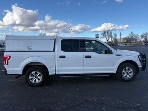 Used 2015 Ford F150 XLT w/ Trailer Tow Package image 10