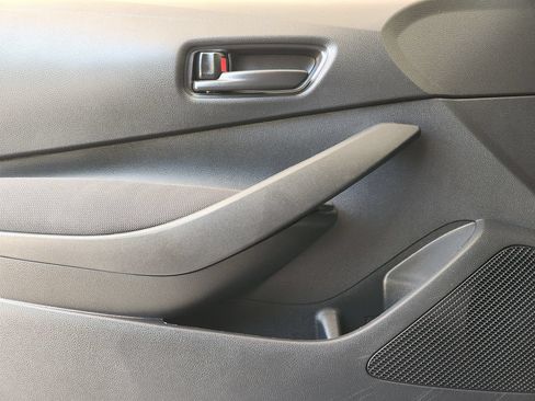 Used 2024 Toyota Corolla LE FWD image 22