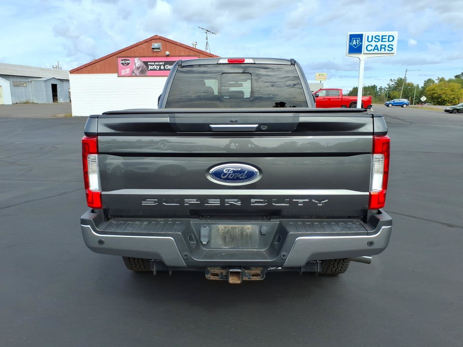 Used 2018 Ford F350 Lariat w/ Chrome Package AWD/4WD image 5