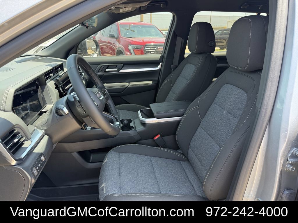 New 2027 GMC Terrain Elevation w/ Technology Package II FWD image 21