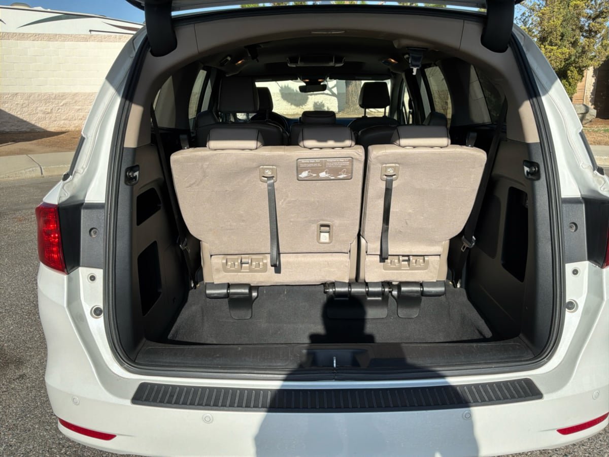 Used 2022 Honda Odyssey Elite image 23