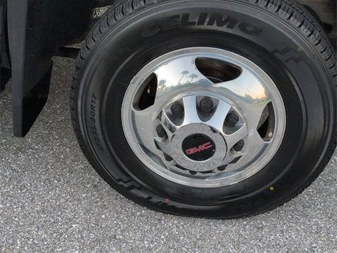 Used 2017 GMC Sierra 3500 Denali w/ Duramax Plus Package image 17