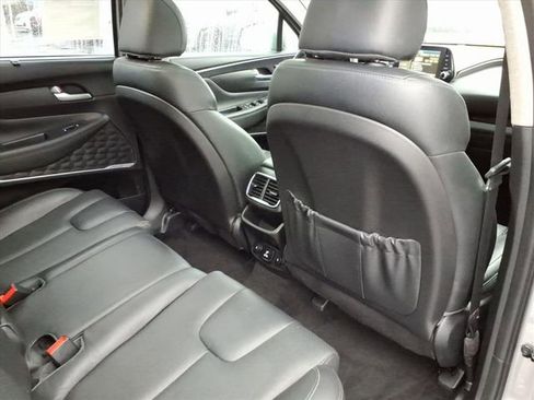 Used 2020 Hyundai Santa Fe Limited image 25