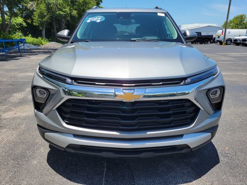 Certified 2024 Chevrolet TrailBlazer LT FWD image 2