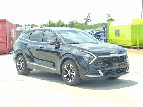 Used 2025 Kia Sportage EX FWD image 8