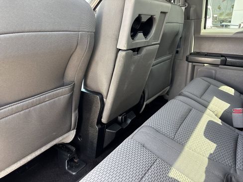 Used 2016 Ford F150 XLT w/ Equipment Group 301A Mid RWD image 18