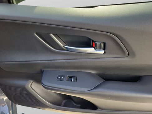 Certified 2025 Toyota Prius Plug-In Hybrid FWD image 10