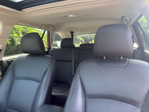 Used 2018 Subaru Outback 2.5i Limited AWD/4WD image 8