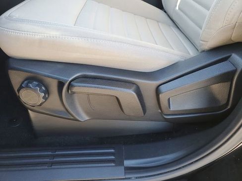 Used 2022 Ford Ranger XLT w/ Equipment Group 301A Mid image 11