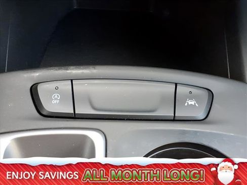 Used 2024 Chevrolet Trax RS image 25