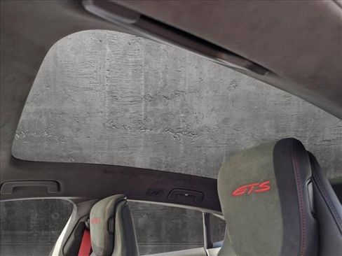 Certified 2024 Porsche Taycan GTS image 23