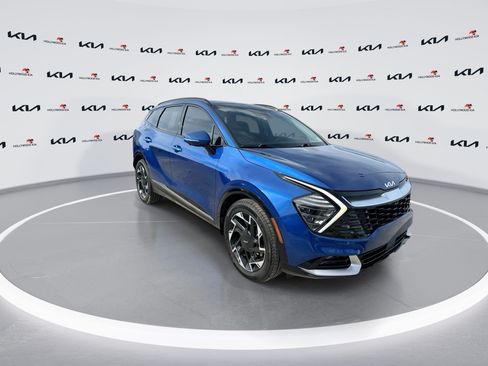 Certified 2025 Kia Sportage SX FWD image 2