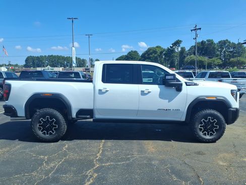 New 2026 GMC Sierra 2500 AT4X AWD/4WD image 5