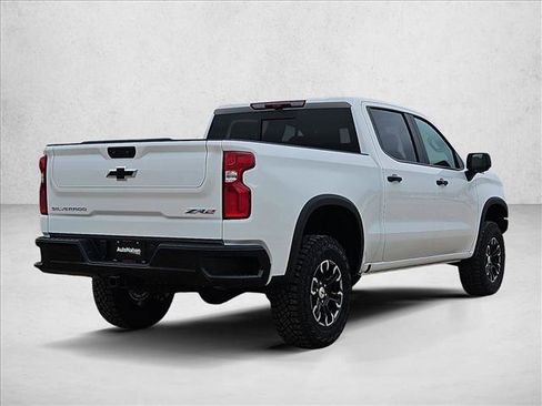 New 2026 Chevrolet Silverado 1500 ZR2 AWD/4WD image 2