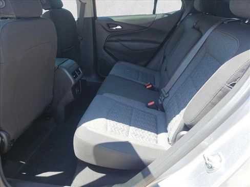 Used 2024 Chevrolet Equinox LT FWD image 10