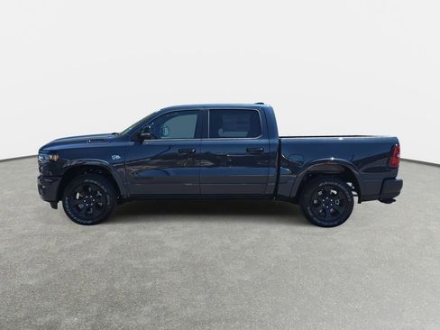 New 2026 RAM 1500 4x4 Crew Cab image 8
