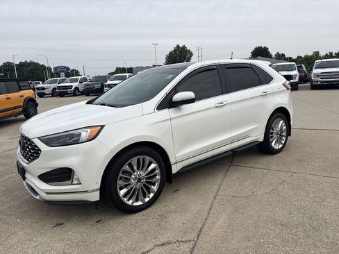 Used 2024 Ford Edge Titanium w/ Titanium Elite Package AWD/4WD image 3