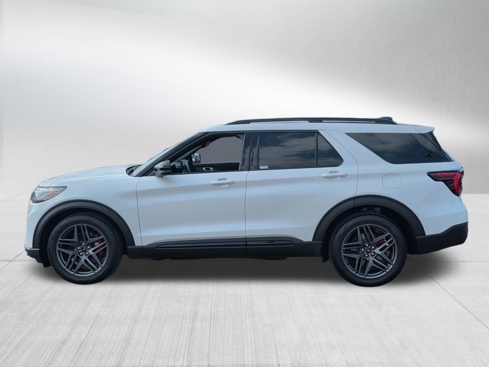 Used 2026 Ford Explorer ST w/ Sun And Sound Package AWD/4WD image 4