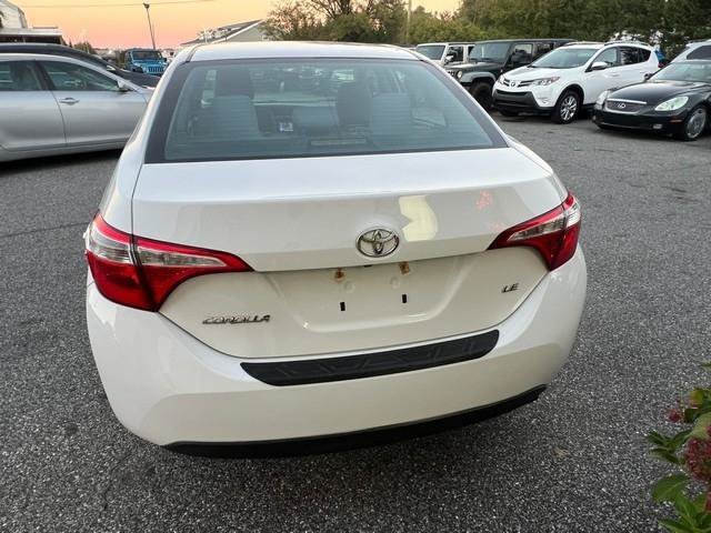 Used 2016 Toyota Corolla LE FWD image 6