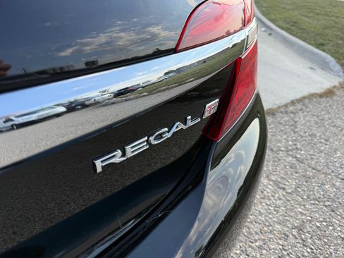 Used 2016 Buick Regal Premium FWD image 24