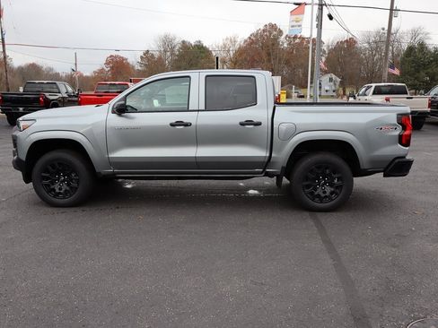 New 2026 Chevrolet Colorado W/T image 17