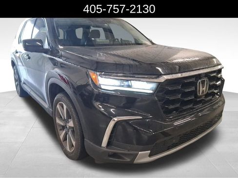 Used 2024 Honda Pilot Elite image 2