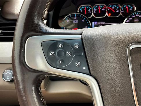 Used 2019 GMC Yukon SLT AWD/4WD image 10