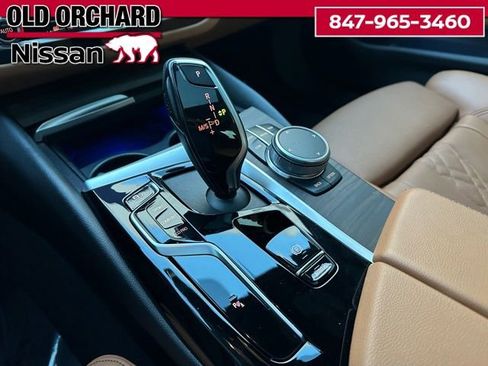 Used 2022 BMW 530i xDrive w/ Convenience Package image 12