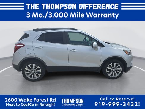 Used 2017 Buick Encore Preferred FWD image 2