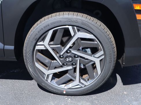 New 2026 Hyundai Kona SEL Premium AWD/4WD image 17